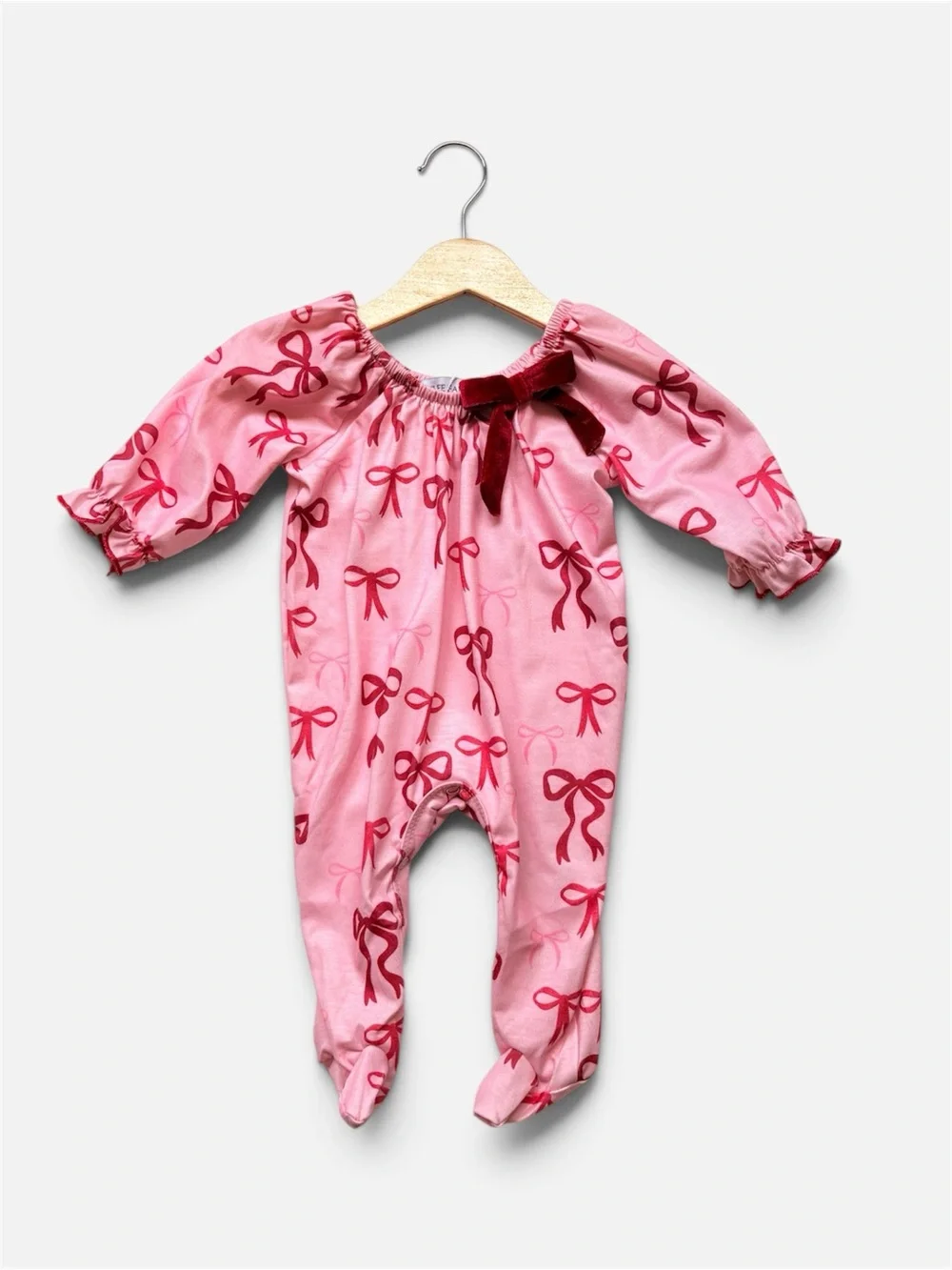 Rylee Faith Pink Bow-Print Footed Romper with Velvet Bow